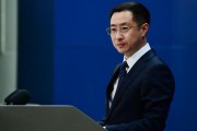 今日黄历外交部：民进党当局利用所谓“邦交国”搞政治操弄图谋是自欺欺人把戏